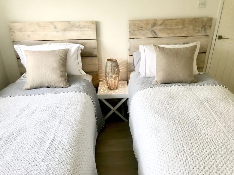 The White House - Earnley, United Kingdom