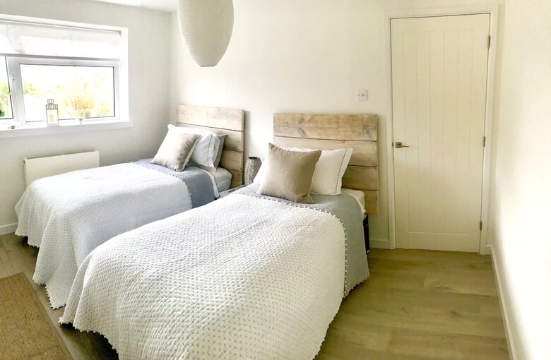 The White House - Earnley, United Kingdom