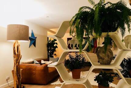 The White House - Earnley, United Kingdom