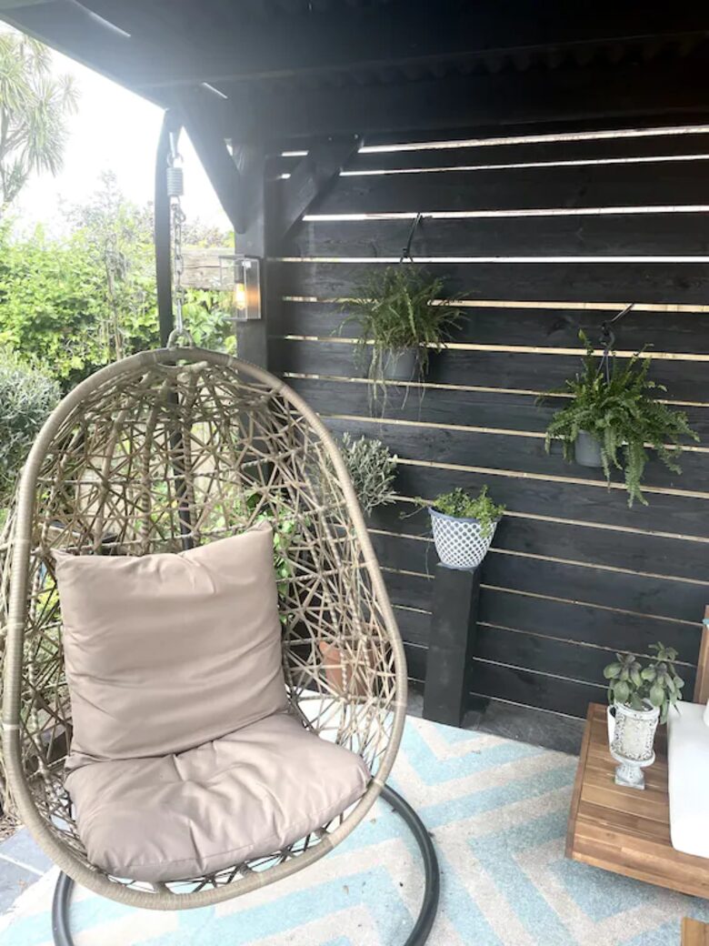 The White House - Earnley, United Kingdom