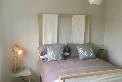 The White House - Earnley, United Kingdom