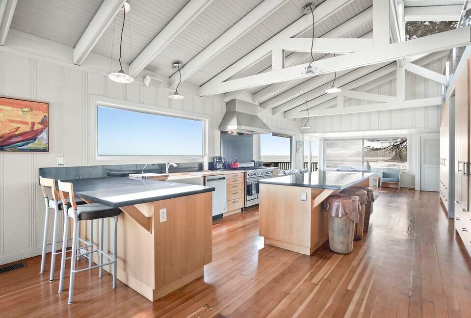 Beachfront Magical Paradise - Bolinas, California