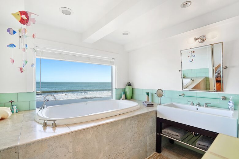 Beachfront Magical Paradise - Bolinas, California