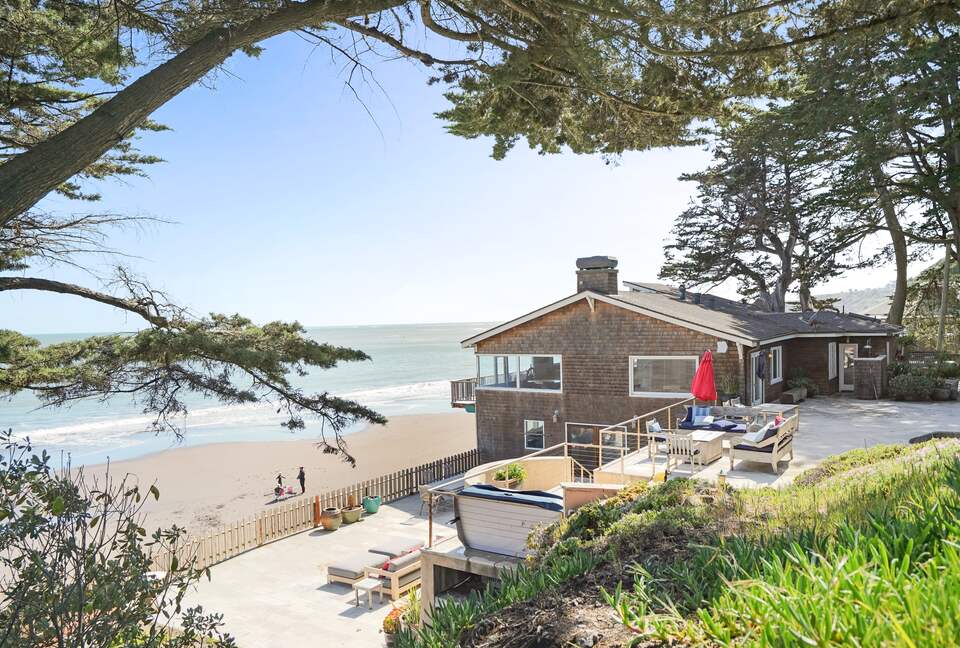 Beachfront Magical Paradise - Bolinas, California