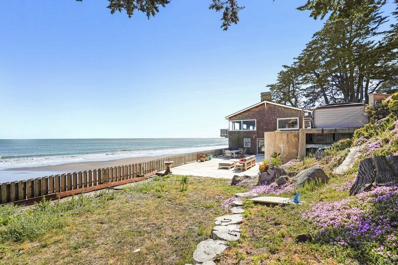 Beachfront Magical Paradise - Bolinas, California