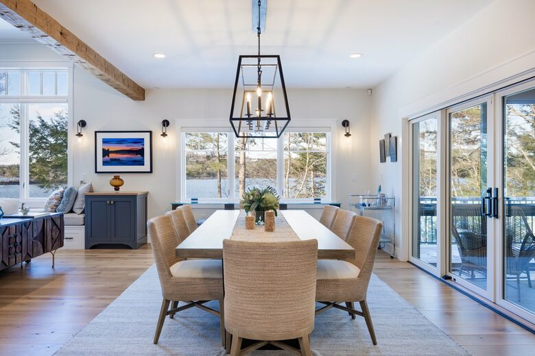 Stunning newly built Lake House with gym, 6 kayaks, screened porch - New London, New Hampshire