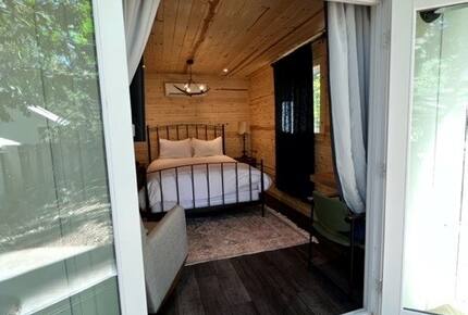 Restoration Vacation Home - Arnold, California