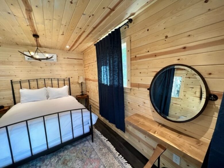 Restoration Vacation Home - Arnold, California