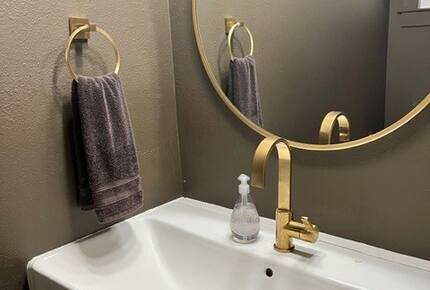 Restoration Vacation Home - Arnold, California