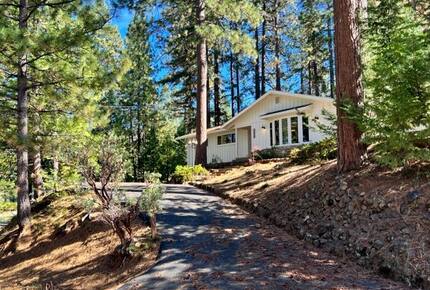 Restoration Vacation Home - Arnold, California