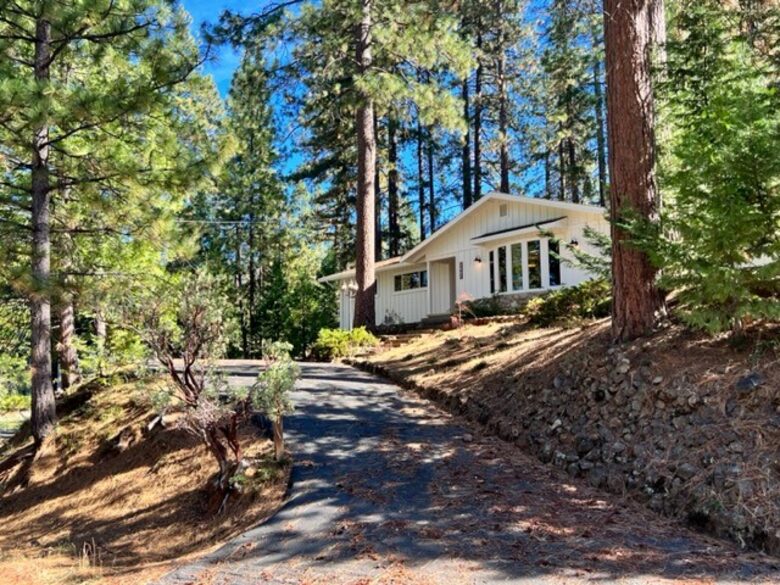 Restoration Vacation Home - Arnold, California