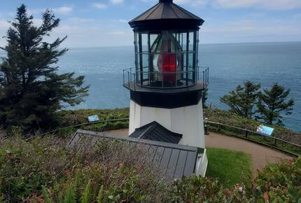 Whale Cove Oceanfront Dream - Depoe Bay, Oregon