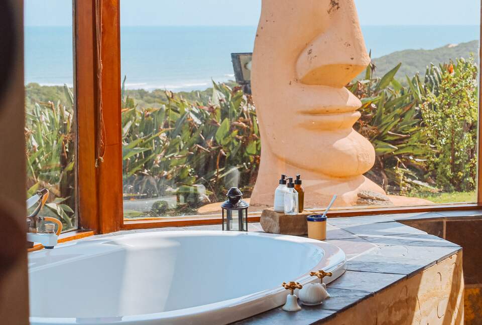 Sandcastle Luxury Villa (R) - Wesley, South Africa