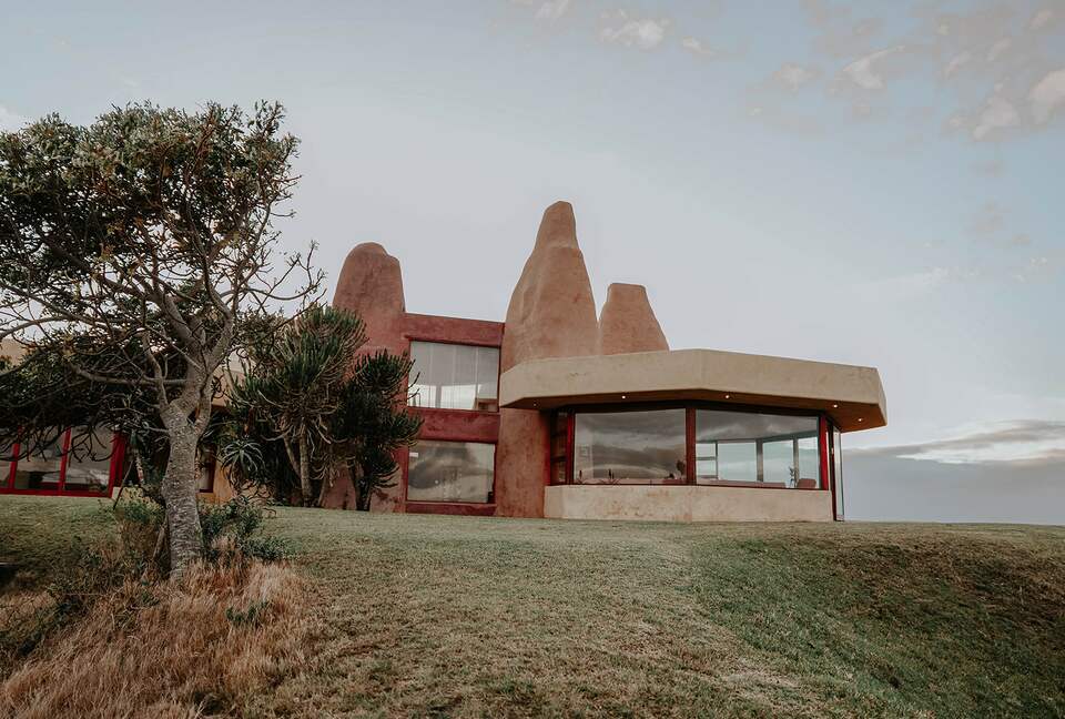 Sandcastle Luxury Villa (R) - Wesley, South Africa