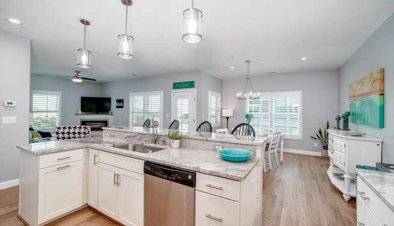 Atlantic Beach Beauty - Atlantic Beach, North Carolina