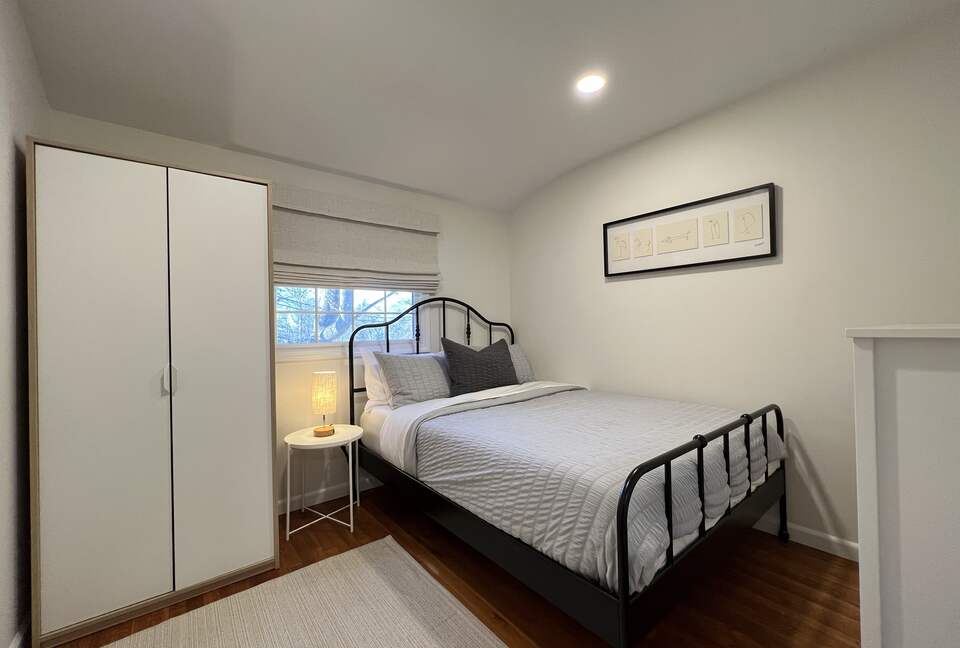 Cozy Retreat With Pool, Hot Tub, and Close to Beach - Wading River, New York