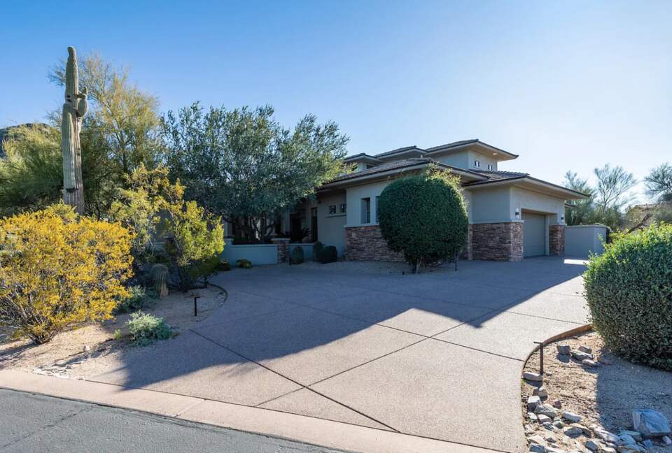 Stunning Scottsdale Getaway - Scottsdale, Arizona