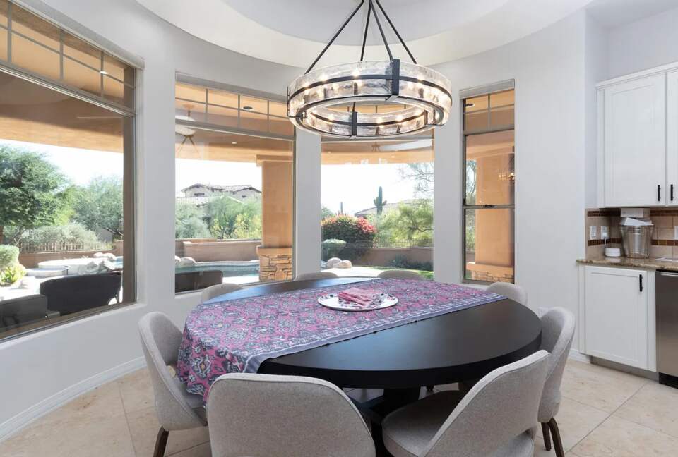 Stunning Scottsdale Getaway - Scottsdale, Arizona