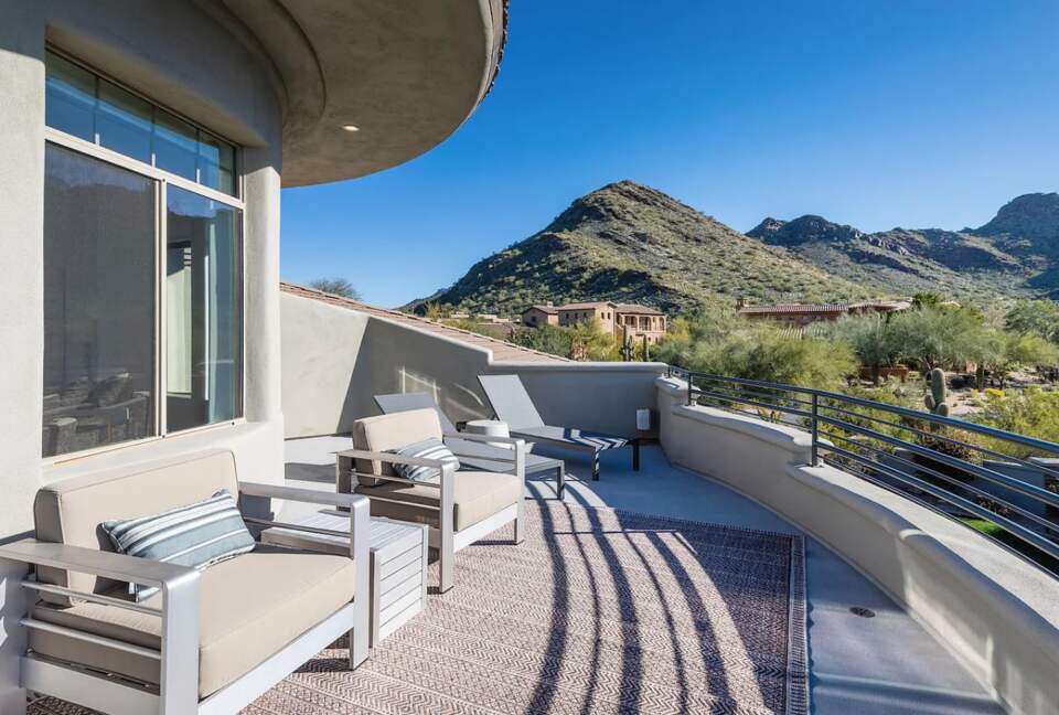 Stunning Scottsdale Getaway - Scottsdale, Arizona