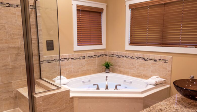 East Coast Ski Home with Community Amenities - Massanutten, Virginia