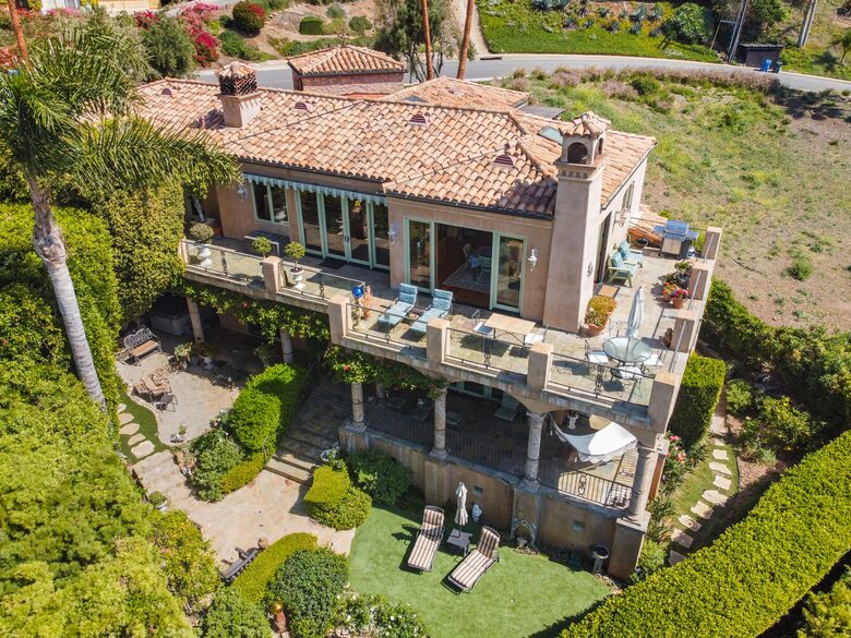 Villa decks and Loggia