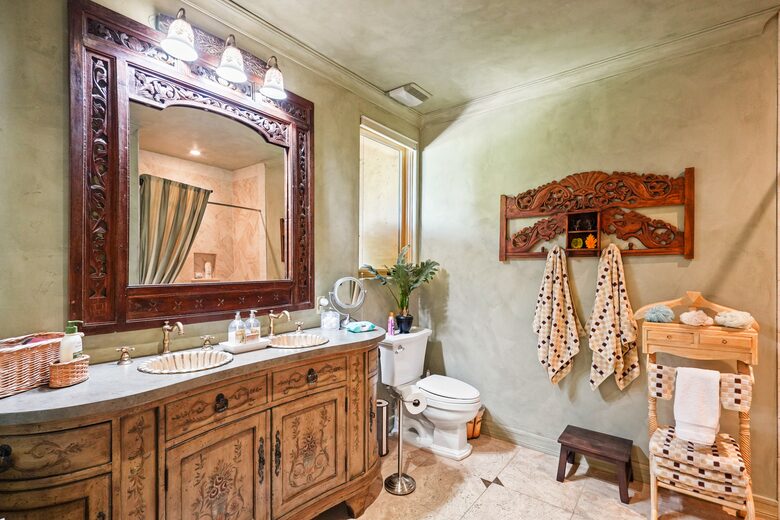 Second Bedroom en-suite Bathroom