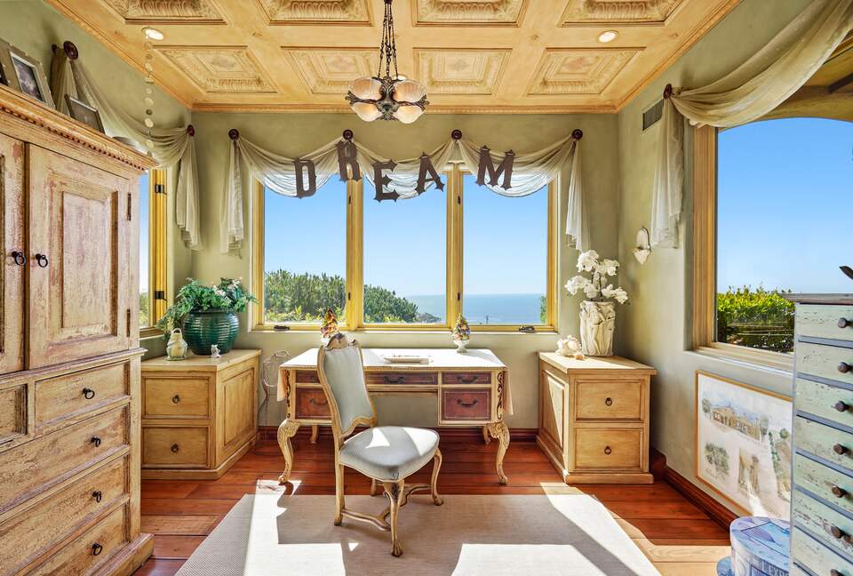 Master Bedroom dressing room with Desk