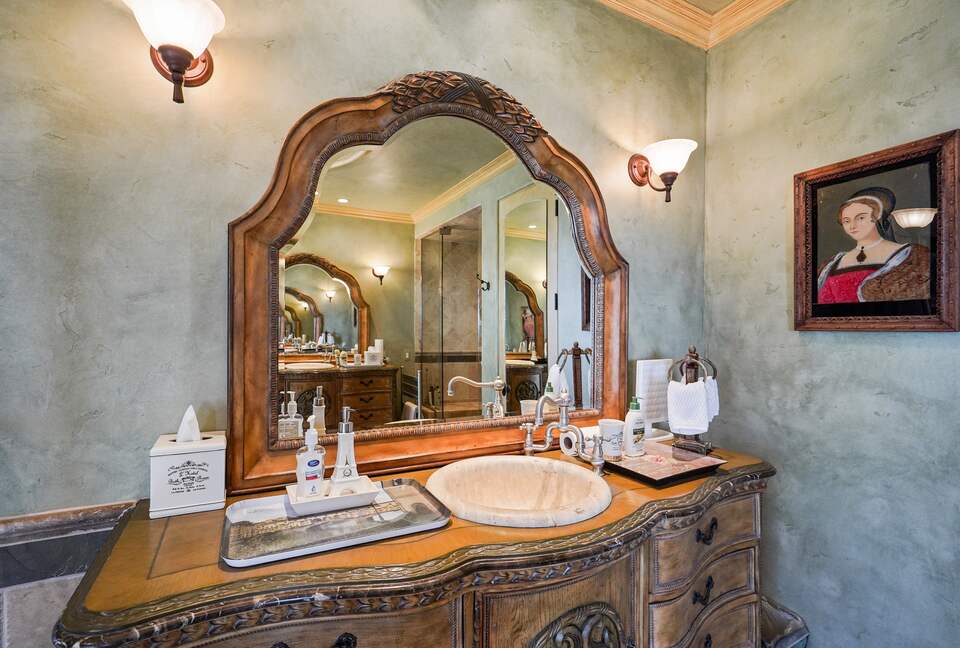 2 Master Bath Counters with Magical Mirrors