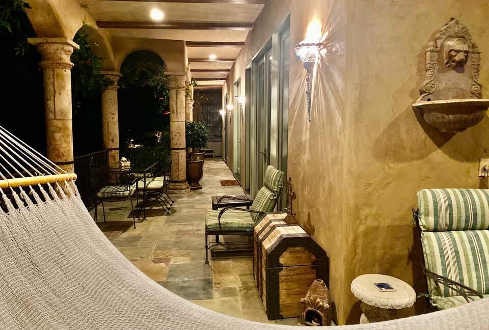 Wraparound Loggia w/ Hammock/Dining/Spa/Seating