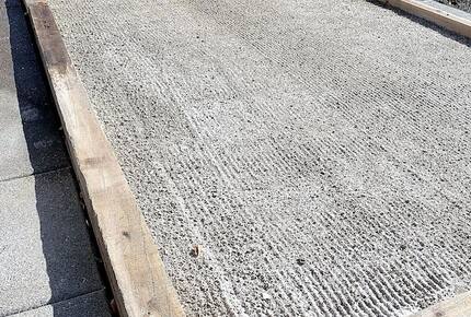 Green Acres of Hidden Hills | Modern Luxury in Wine Country - McMinnville, Oregon