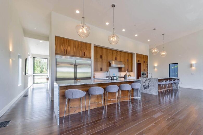 Green Acres of Hidden Hills | Modern Luxury in Wine Country - McMinnville, Oregon