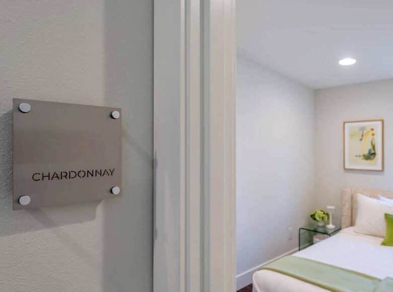 Green Acres of Hidden Hills | Modern Luxury in Wine Country - McMinnville, Oregon