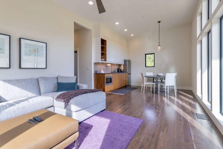 Green Acres of Hidden Hills | Modern Luxury in Wine Country - McMinnville, Oregon