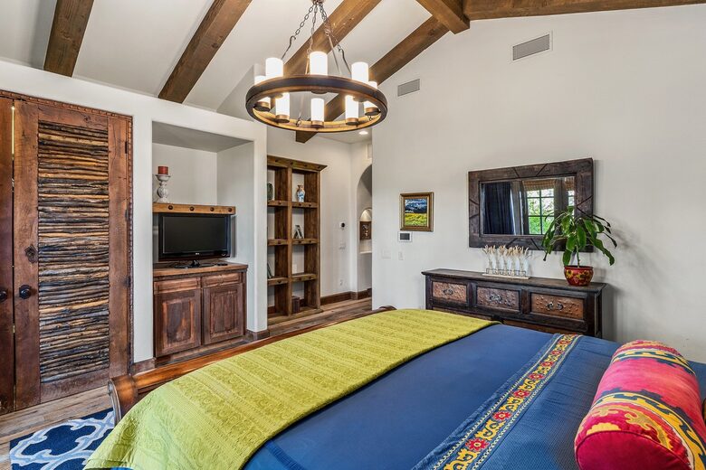 Private Lake Front Spanish Hacienda - Indio, California