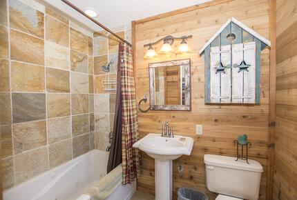 Carnelian Bay Hideaway - Carnelian Bay, California