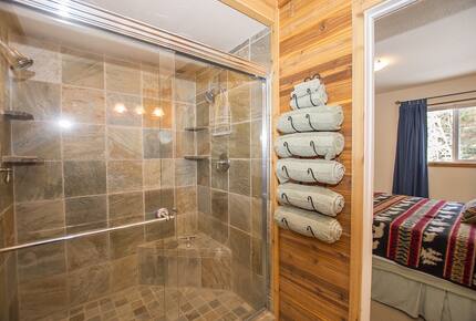 Carnelian Bay Hideaway - Carnelian Bay, California