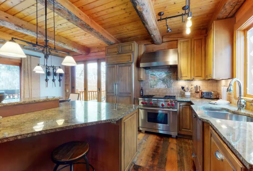 East Vail Chic Cabin - Vail, Colorado