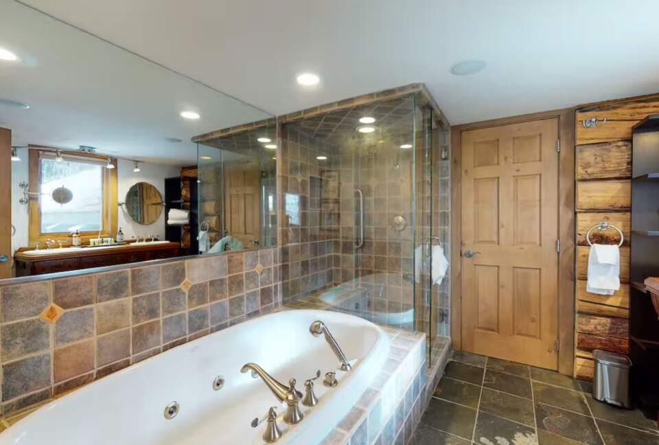 East Vail Chic Cabin - Vail, Colorado