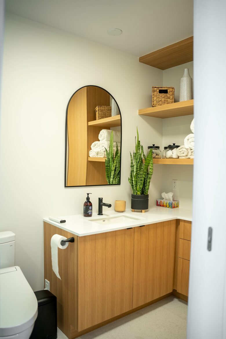 Penthouse by the Canal in Griffintown - Montreal, Canada