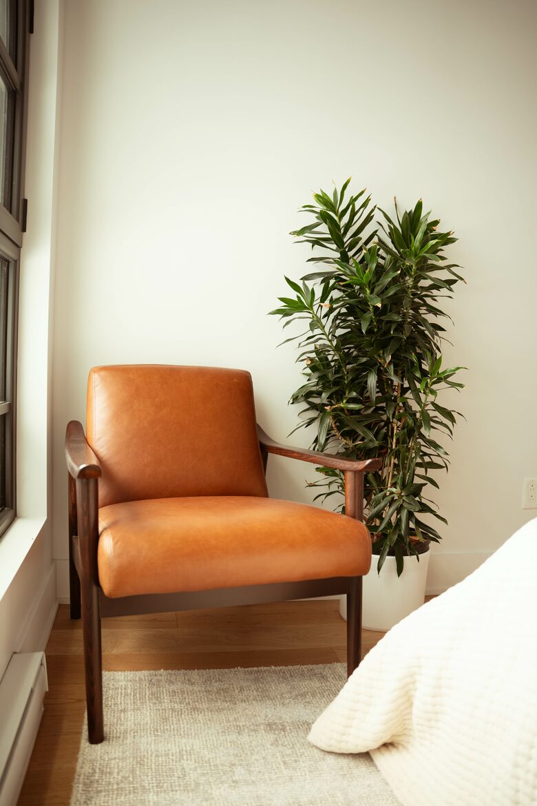 Penthouse by the Canal in Griffintown - Montreal, Canada