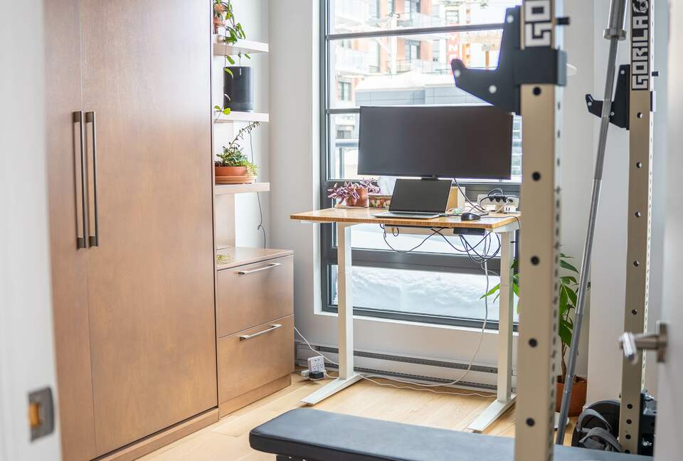 Penthouse by the Canal in Griffintown - Montreal, Canada