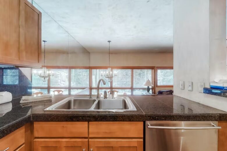 Vail Creekside Condo - Vail, Colorado