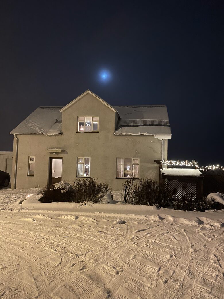 Two-story house by the sea - Stykkishólmur, Iceland