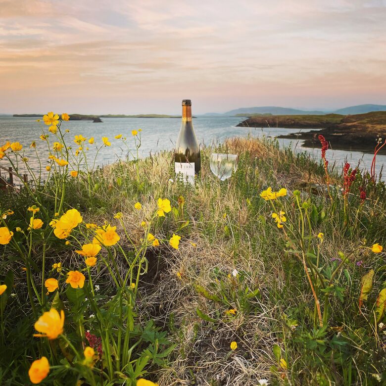 Two-story house by the sea - Stykkishólmur, Iceland