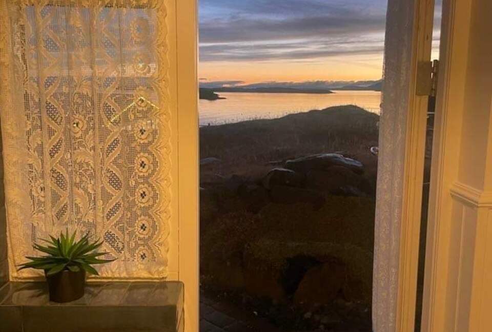 Two-story house by the sea - Stykkishólmur, Iceland