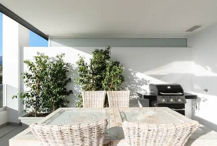 Beautiful, contemporary apartment overlooking Estepona - Estepona, Spain