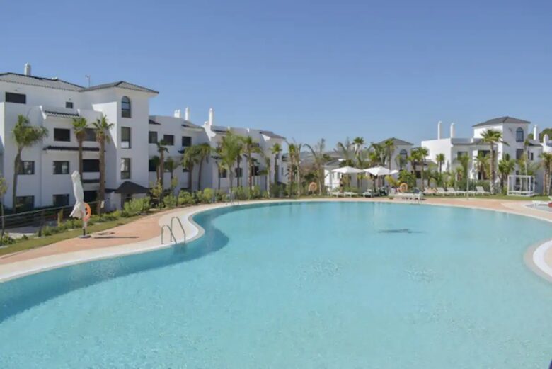 Beautiful, contemporary apartment overlooking Estepona - Estepona, Spain