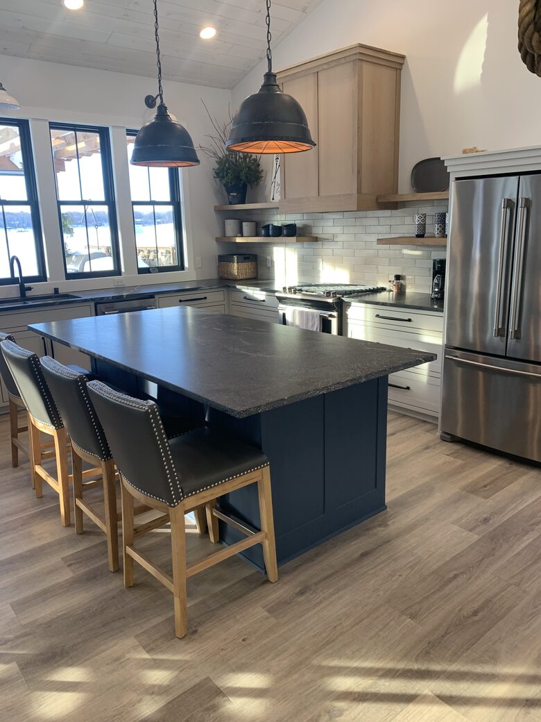 Lake Ossi Summer Home - Breezy Point, Minnesota