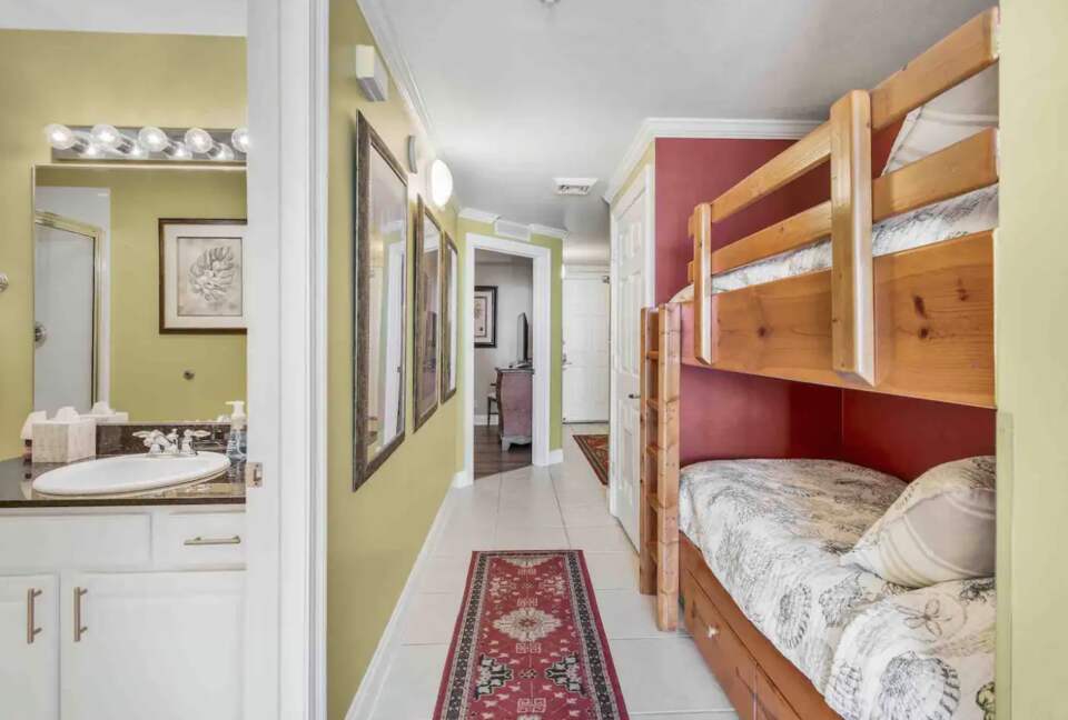 Beachfront Getaway in Panama City - Panama City Beach, Florida