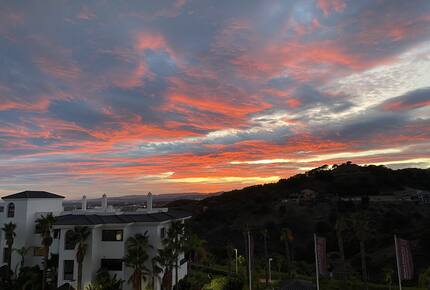 Beautiful, contemporary apartment overlooking Estepona - Estepona, Spain